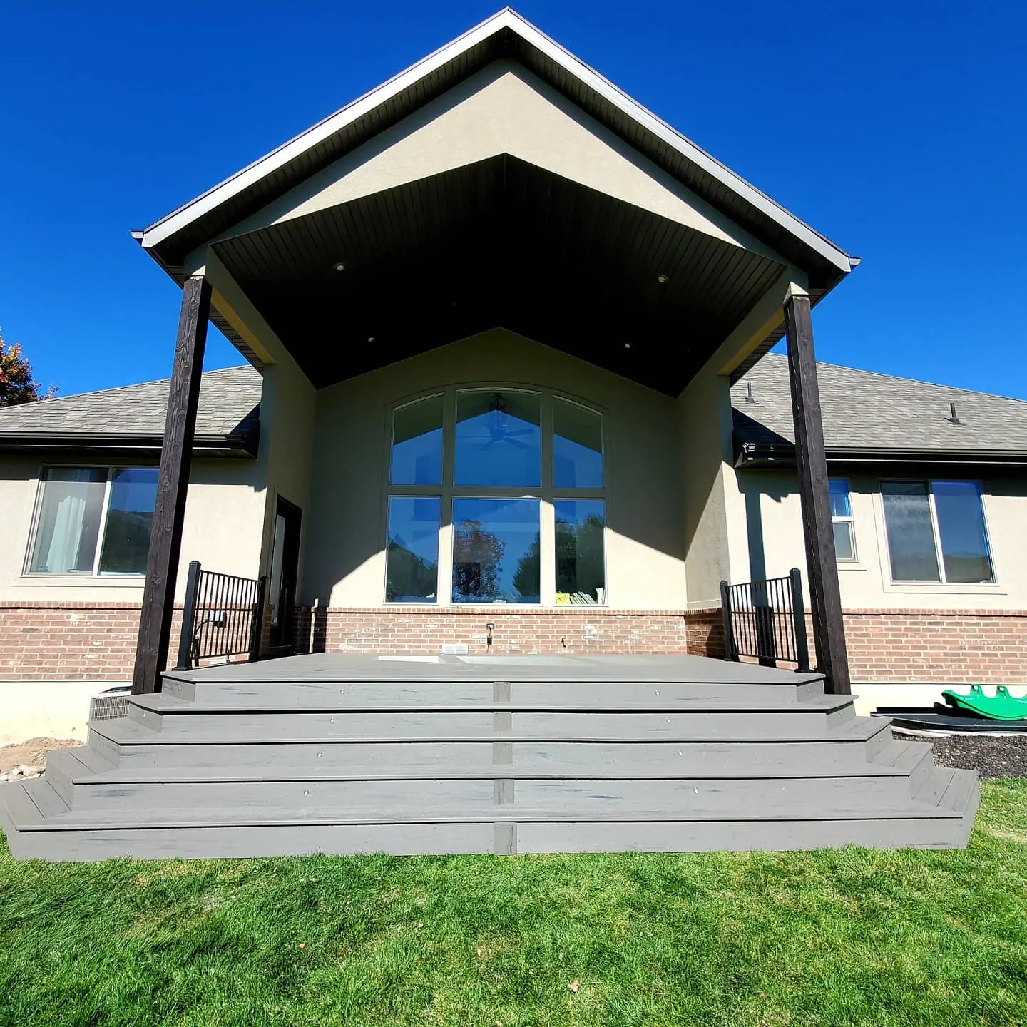 Deck built by TC Decks in Utah County